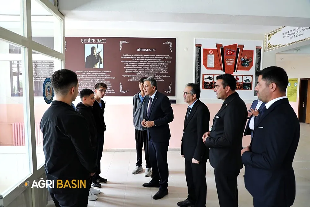 Ağrı’da Öğrenciler Büyüklerin Anılarını Geleceğe Taşıyor