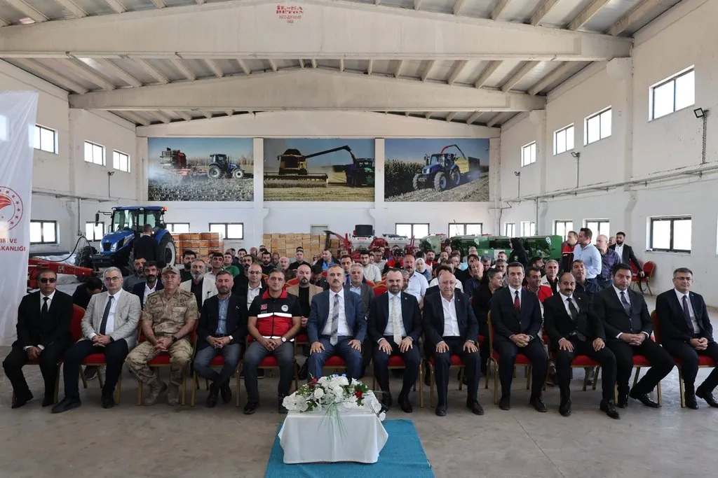 Ağrı'da yetiştiricilere yüzde 72 hibeli yemlik desteği