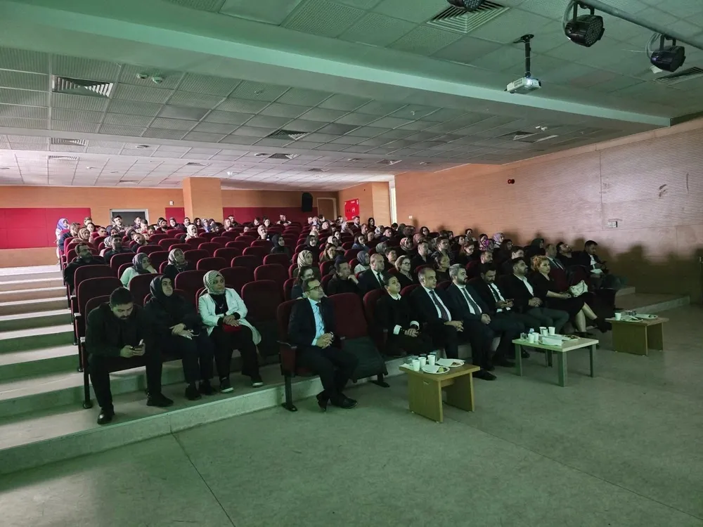Ağrı’da Organ Bağışı İçin Sağlık Çalışanlarına Sempozyum