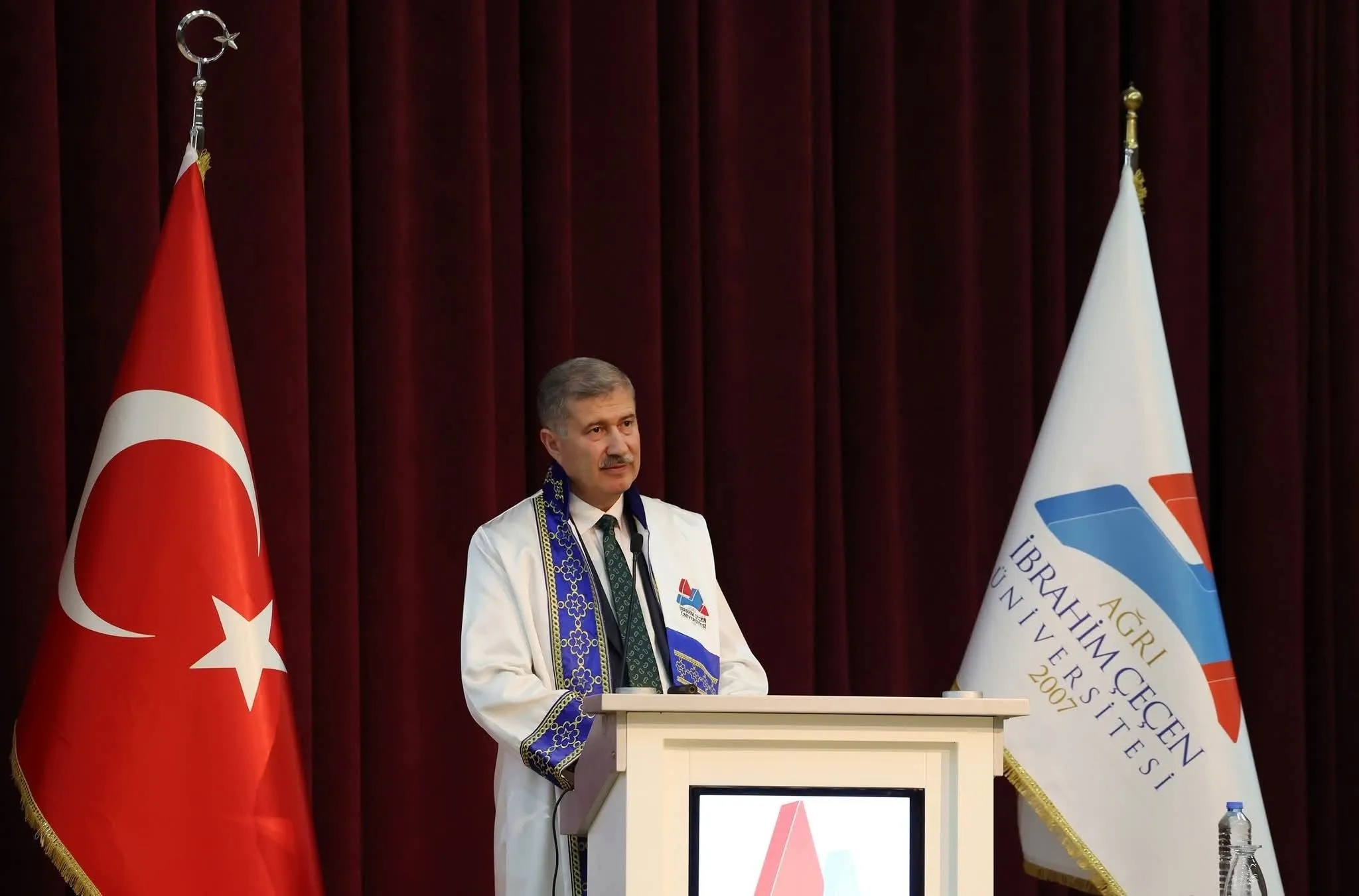AİÇÜ’de 2026-2027 Akademik Yılı Törenle Açıldı