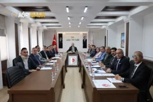 Ağrı Valisi Bozkurt Kaymakamlarla Önemli Konuları Görüştü
