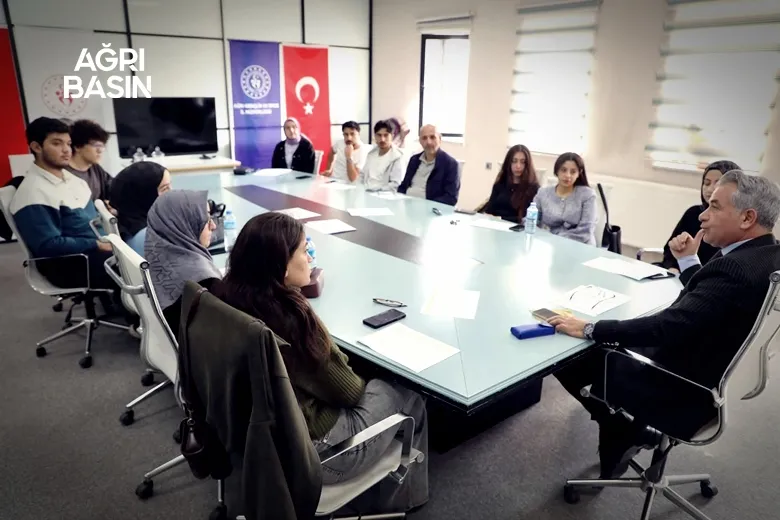 Ağrı’da KYK Yurtlarının Kasım Menüsünü Öğrenciler Belirledi