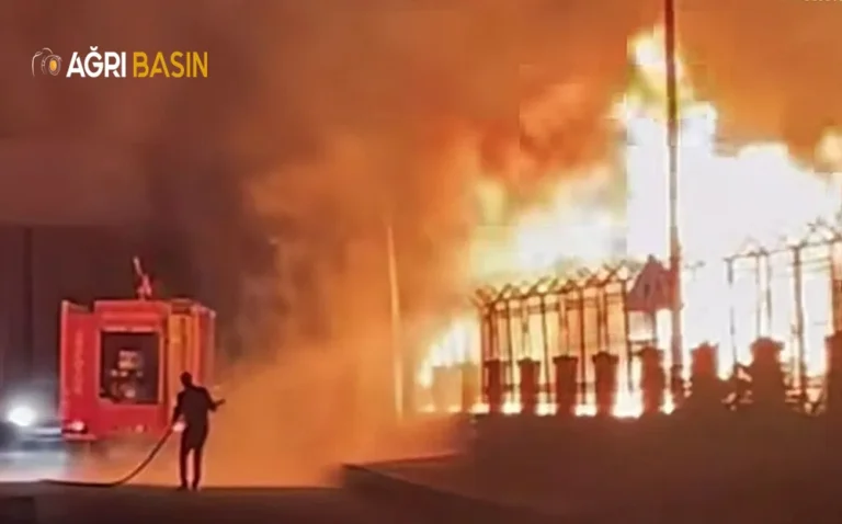 Ağrı Sebze Hali’nde Yangın: 2 İtfaiyeci Yaralandı