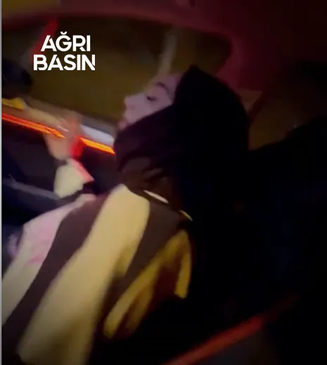 Doğubayazıt’taki Trafik kazasının araç içi görüntüleri ortaya çıktı