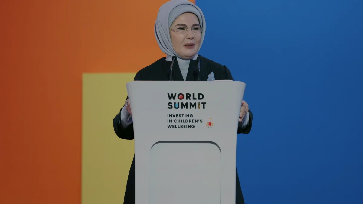 Emine Erdoğan Semerkantta Çocuk Refahı İçin Küresel Çağrı Yaptı