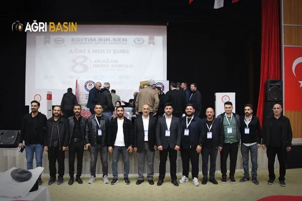 Eğitim-Bir-Sen Ağrı’da Süleyman Gümüşer Güven Tazeledi