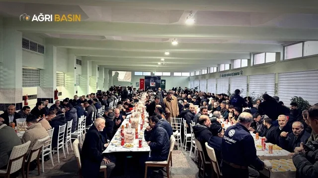 Ağrı Şeker Fabrikası Emekçileri İftarda Buluştu