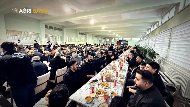 Ağrı Şeker Fabrikası Emekçileri İftarda Buluştu