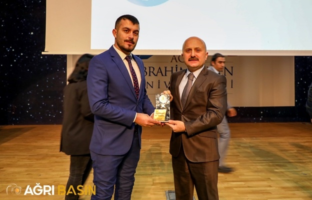Ağrı Basın'a Yılın Ödülü!