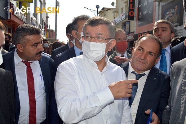 Gelecek Partisi Genel Başkanı Ahmet Davutoğlu Ağrı'da konuştu