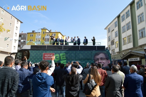 Gelecek Partisi Genel Başkanı Ahmet Davutoğlu Ağrı'da konuştu