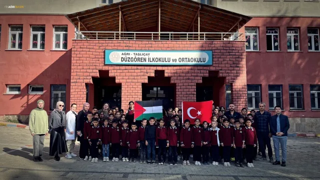 Ağrı'da Okullardan Gazze Mesajı