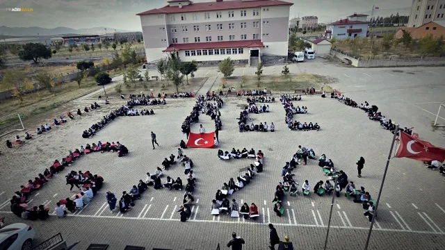 Ağrı'da Okullardan Gazze Mesajı