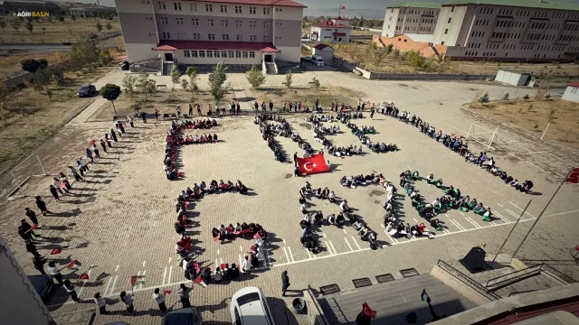 Ağrı'da Okullardan Gazze Mesajı