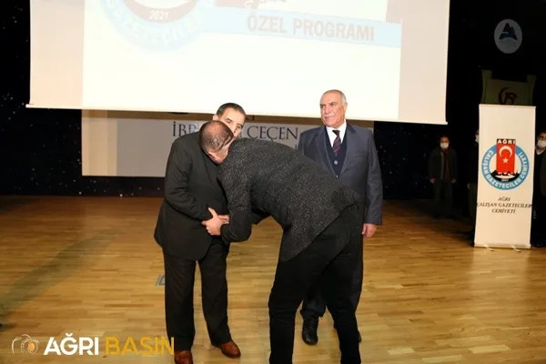 Ağrı Basın'a Yılın Ödülü!