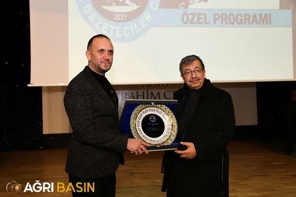 Ağrı Basın'a Yılın Ödülü!