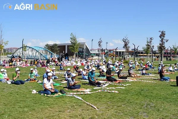 Ağrı'da "Hayat Namazla Güzeldir" Etkinliği