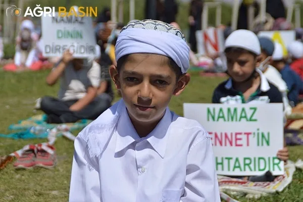 Ağrı'da "Hayat Namazla Güzeldir" Etkinliği