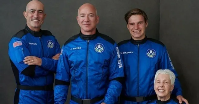 Jeff Bezos’un Uzay Yolculuğu Tamamlandı!