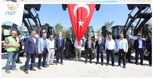 İl Özel İdaresi Filosuna 12 Yeni İş Makinesi Eklendi