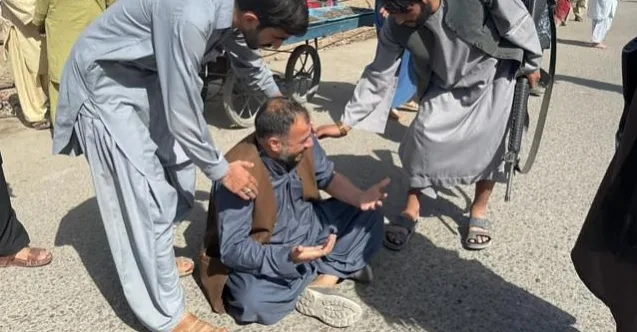 Afganistan’daki Cami Saldırsını IŞİD Üstlendi