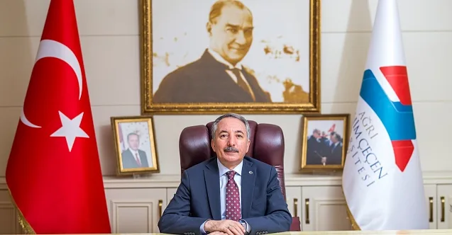 AİÇÜ Rektörü Prof.Dr. Abdulhalik Karabulut’tan Öğretmenler Günü Mesajı