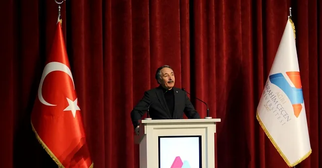 AİÇÜ’de “Kimlik Aşısı” Konferansı Düzenlendi