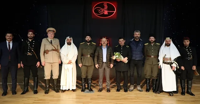 Ağrı’da “Kumandan” Tiyatro Oyunu Oynandı!