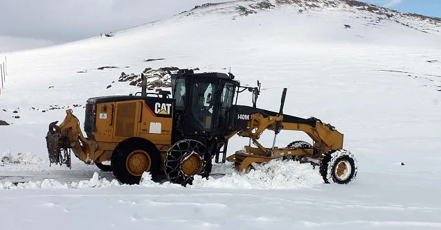 Doğu’da 443 köy yolu ulaşıma kapandı, hava sıcaklığı Ağrı’da eksi 20 derece olarak ölçüldü