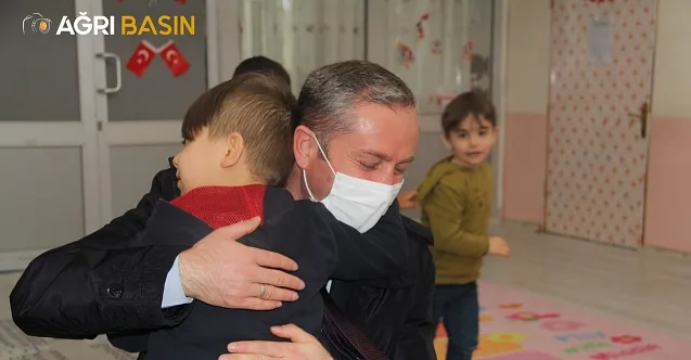 Ağrı Milli Eğitim Müdürü Hasan Kökrek’in okul ziyaretleri