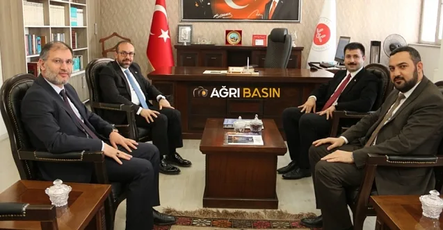 Kaymakam Mustafa Karali’den Müftü Celal Büyük’e ziyaret