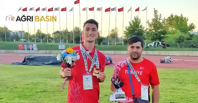 Ağrılı sporcu Ali Demir Balkan Şampiyonu Oldu