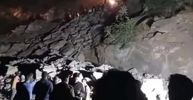Keşmir’de toprak kayması: 4 ölü 6 yaralı