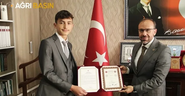 Ağrı’nın Genç Hafızları Belgelerine kavuştu