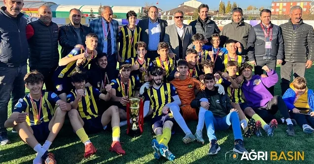BC Group U-18 Ligi Şampiyonu Ağrı 1970 Spor oldu