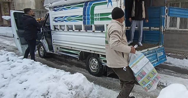Ağrı Umut Kervanı Derneği Afet Bölgelerine Yardımlarını Ulaştırıyor