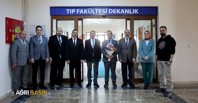 AİÇÜ Rektörü Prof. Dr. KARABULUT’tan Tıp Fakültesine Ziyaret