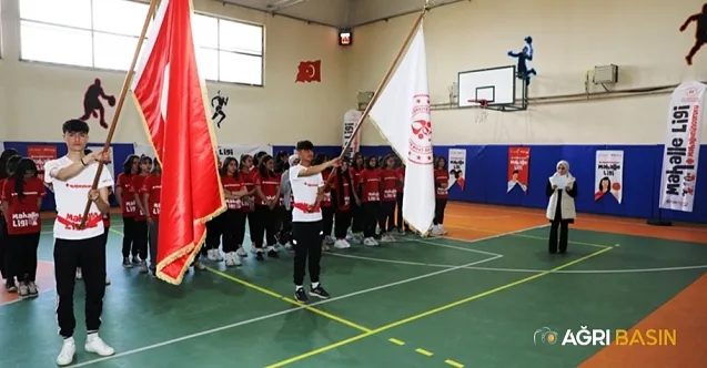 Ağrı’da “Mahalle Ligi” Başladı