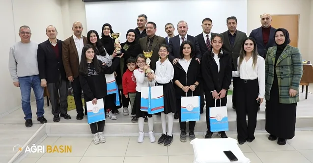 Ağrı’da okullar arası münazara yarışması