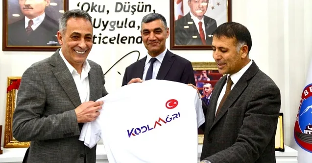 Ağrı Milli Eğitim ARGE Biriminden Başkan Karadoğan’a ziyaret