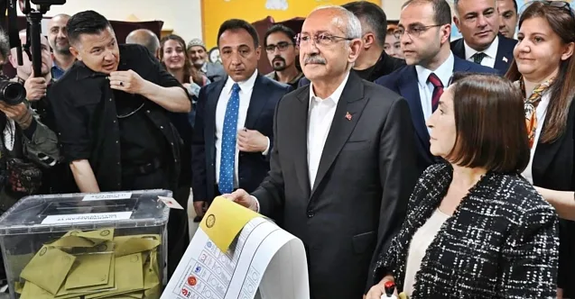 Cumhurbaşkanı adayı Kemal Kılıçdaroğlu oyunu kullandı