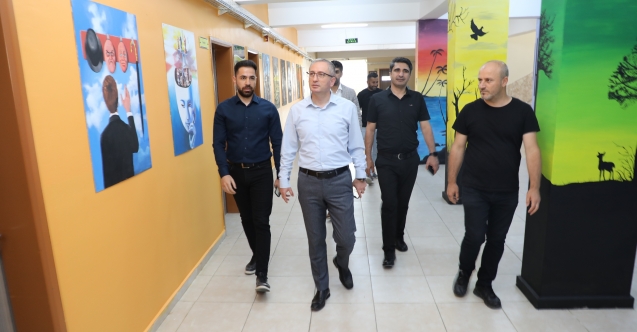 Ağrı Milli Eğitim Müdürü Kökrek Liselerdeki Yetenek Sınavlarını İnceledi