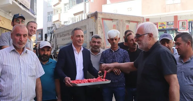 Ağrı Belediye Başkanı Karadoğan’dan Çalışanlara Serinletici İkram!