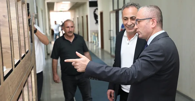 Ağrı Belediye Başkanından Milli Eğitim Müdürü Kökrek’e Ziyaret