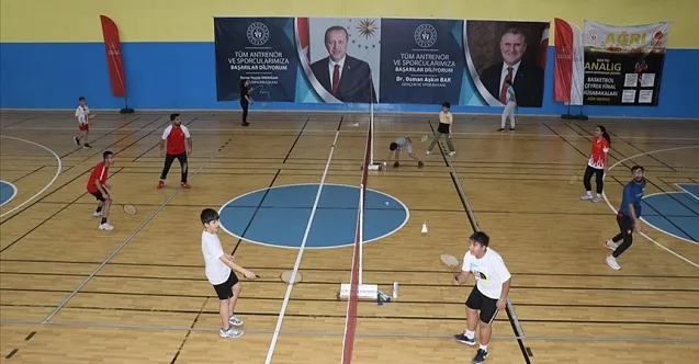 Ağrı’da Badminton Kurslarıyla Yetişen Gençler Uluslararası Başarı Kazanıyor