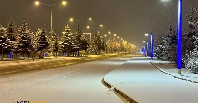 Ardahan ve Ağrı’ya Kar Yağışı: Kentler Beyaz Örtüyle Kaplandı