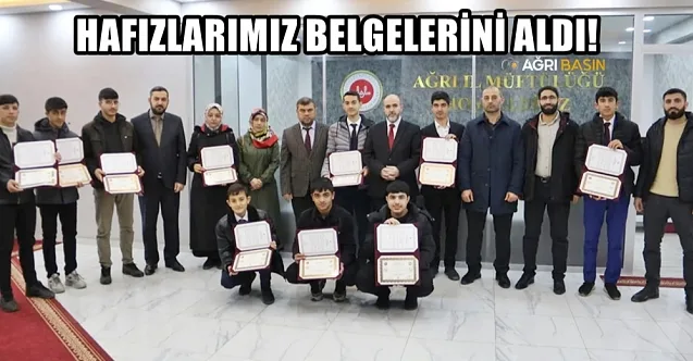 Ağrı’da Hafızlık Eğitimini Tamamlayan Öğrenciler Belgelerini Aldı