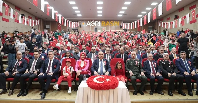 Ağrı’da 23 Nisan Ulusal Egemenlik ve Çocuk Bayramı kutlandı