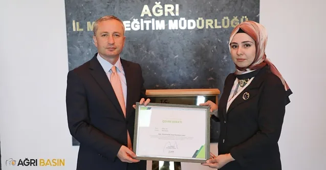 Erol Parlak Güzel Sanatlar Lisesi’ne Çevre Beratı Takdimi