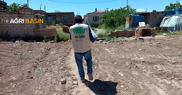 Umut Kervanı Derneği, Bayramı Öncesi Yardım Çalışması Yaptı